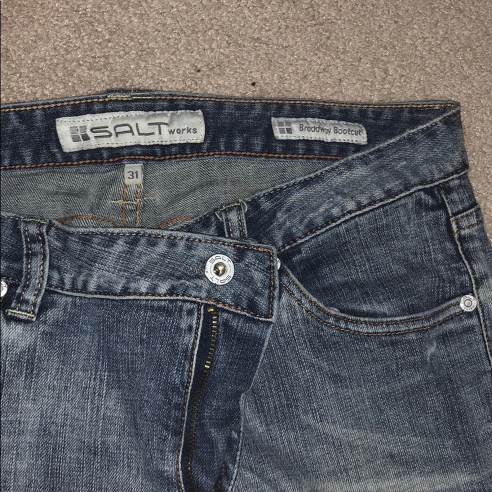 Jeans - Picture 2 of 3